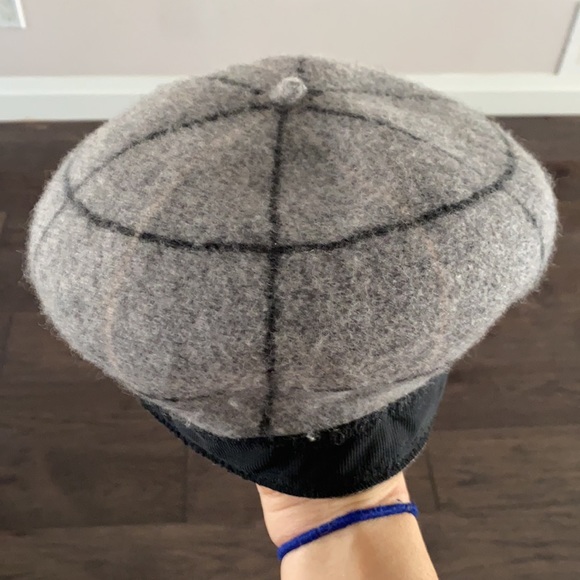 SOLD 😍😍  Grey wool beret - Picture 3 of 3